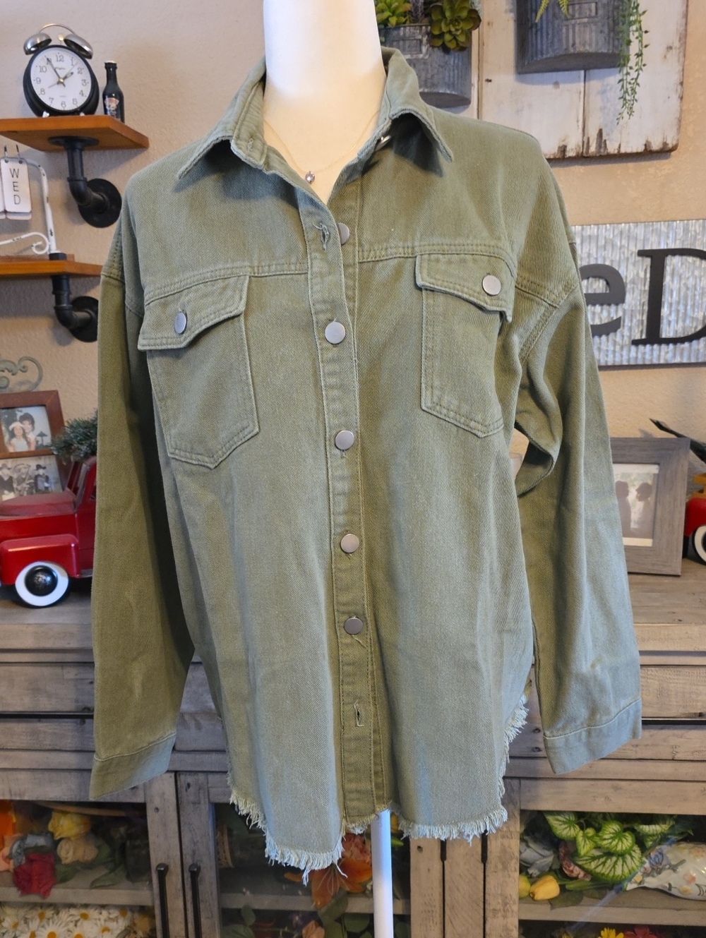 Olive Green Button-Front Jean Utility Jacket ~ Large